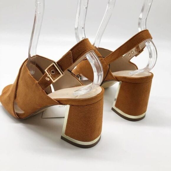 H BY HALSTON Heel  - Picture 6 of 8